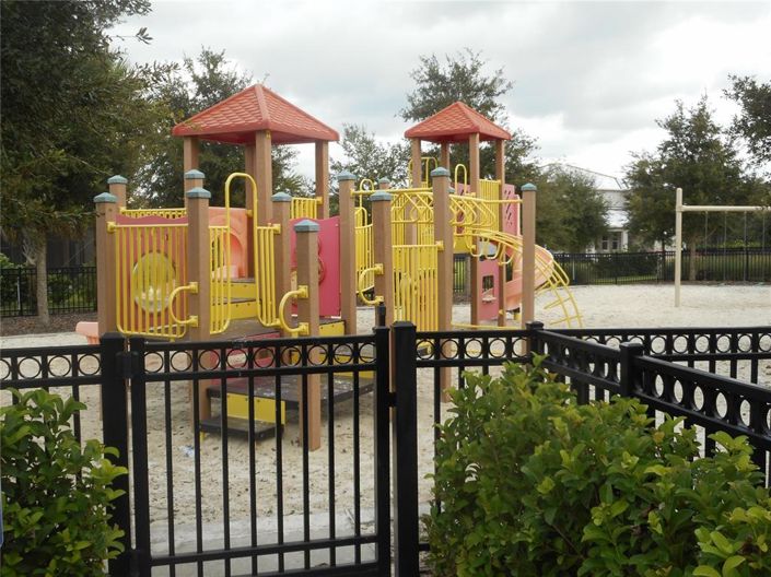 Image No.61-6 Bed Property for sale