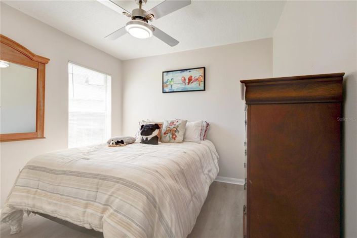 Image No.17-4 Bed Property for sale