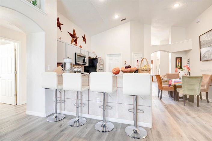 Image No.6-4 Bed Property for sale