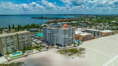 Image No.65-2 Bed Property for sale