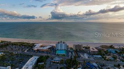 Image No.73-2 Bed Property for sale