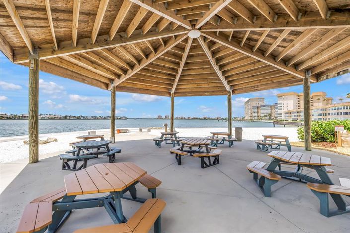 Image No.26-2 Bed Property for sale