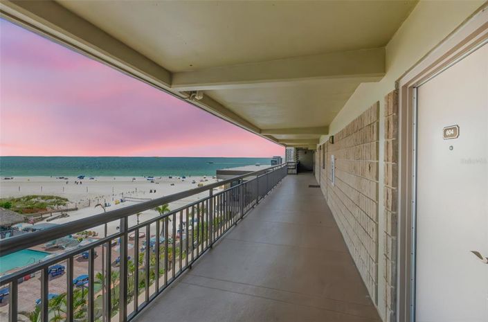 Image No.4-Propriété de 1 chambre à vendre à Floride