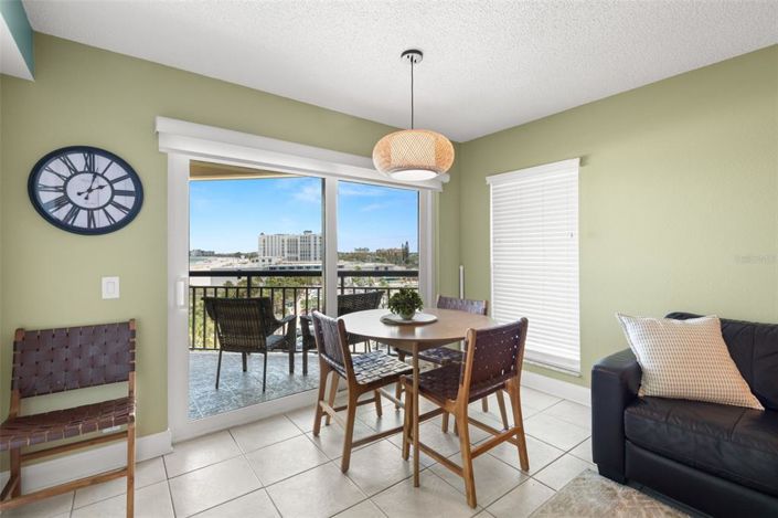 Image No.6-Propriété de 1 chambre à vendre à Floride