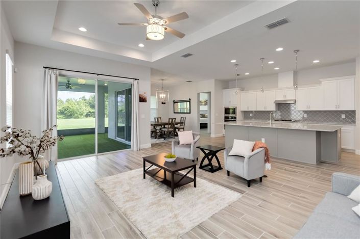 Image No.11-3 Bed Property for sale