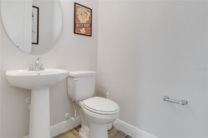 Image No.23-3 Bed Property for sale