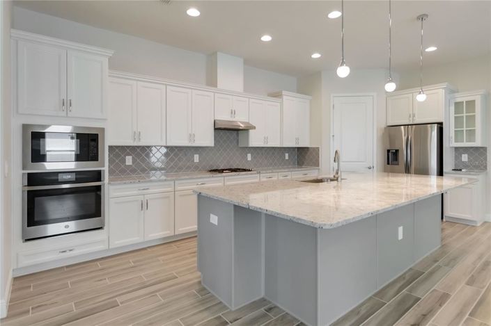 Image No.5-3 Bed Property for sale