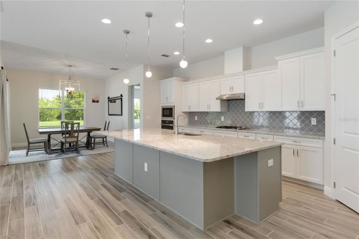 Image No.6-3 Bed Property for sale