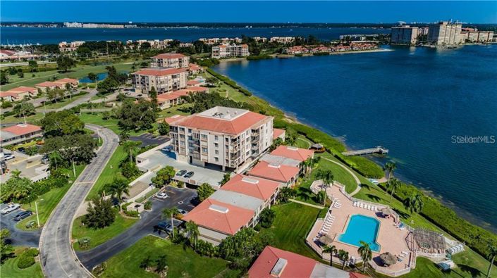 Image No.31-Propriété de 1 chambre à vendre à Floride