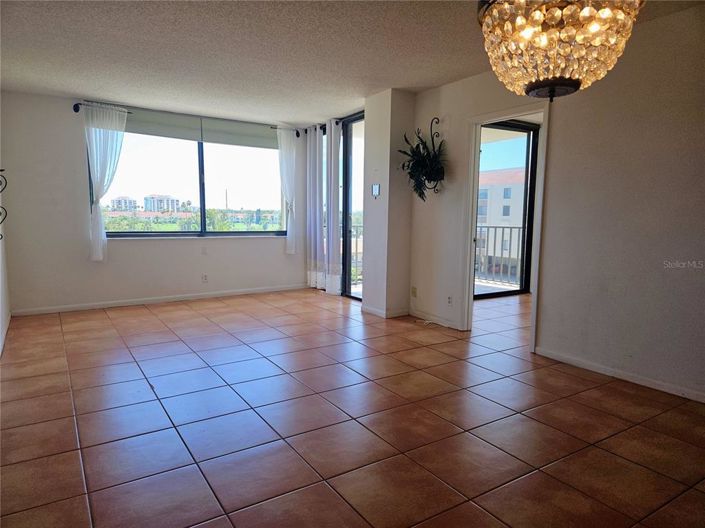 Image No.4-Propriété de 1 chambre à vendre à Floride