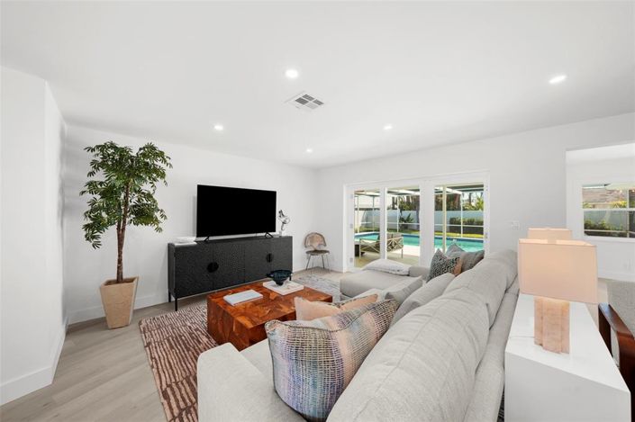 Image No.6-Propriété de 4 chambres à vendre à Floride