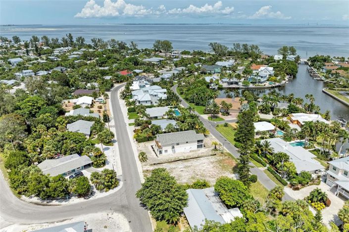 Image No.61-2 Bed Property for sale