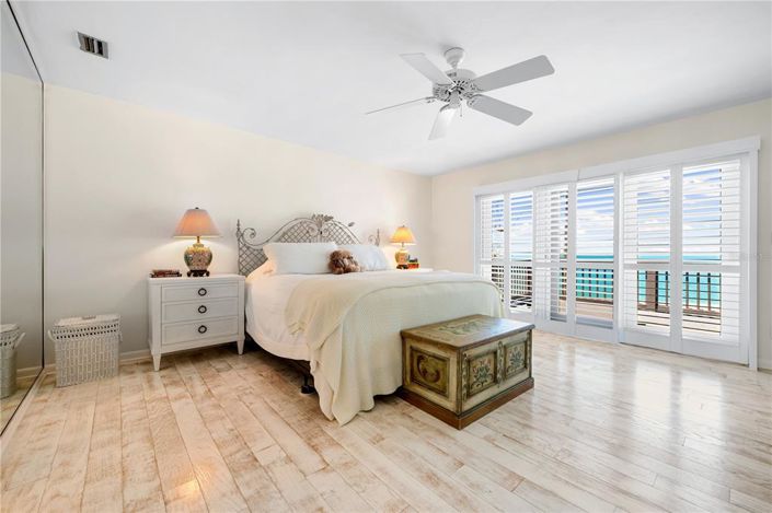 Image No.21-Propriété de 4 chambres à vendre à Sarasota