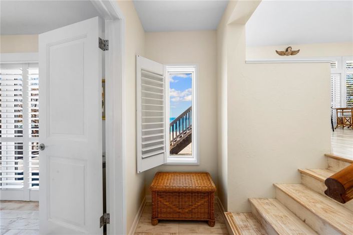 Image No.25-4 Bed Property for sale