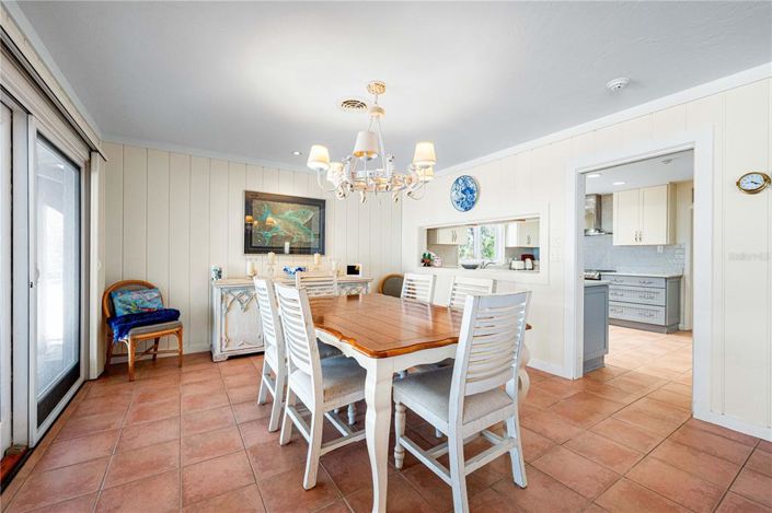 Image No.35-4 Bed Property for sale