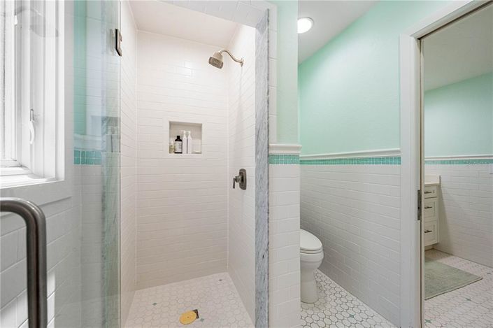 Image No.51-4 Bed Property for sale