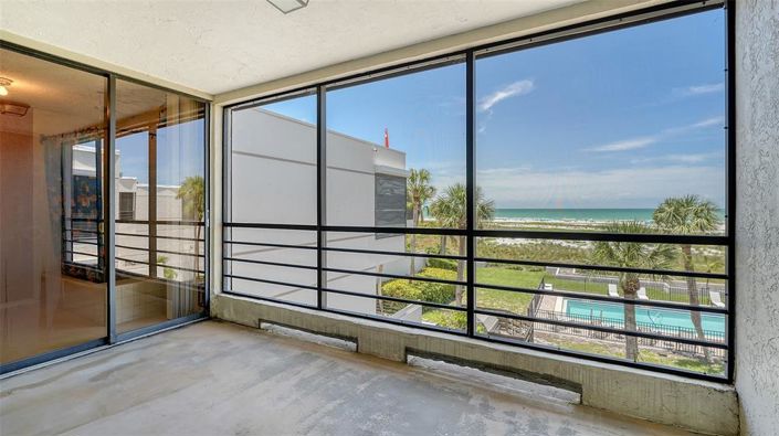 Image No.29-4 Bed Property for sale