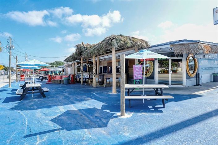 Image No.49-4 Bed Property for sale