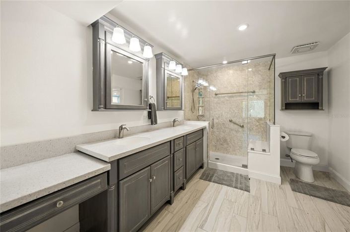 Image No.20-3 Bed Property for sale