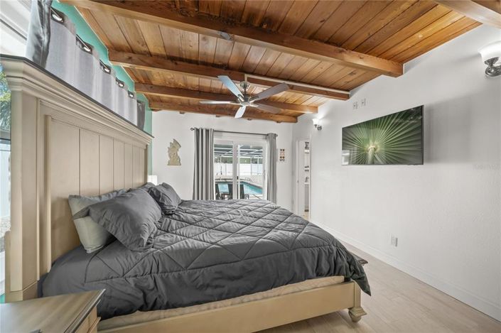 Image No.27-3 Bed Property for sale