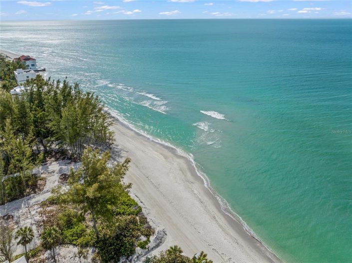 Image No.43-3 Bed Property for sale