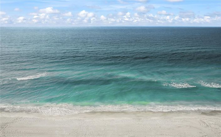 Image No.47-3 Bed Property for sale