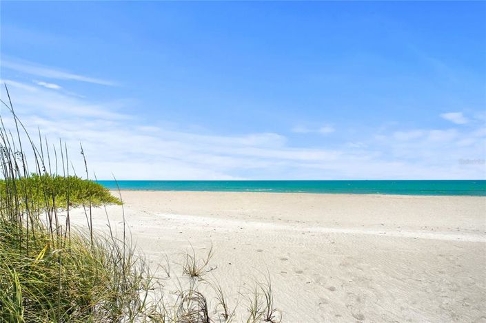 Image No.49-3 Bed Property for sale