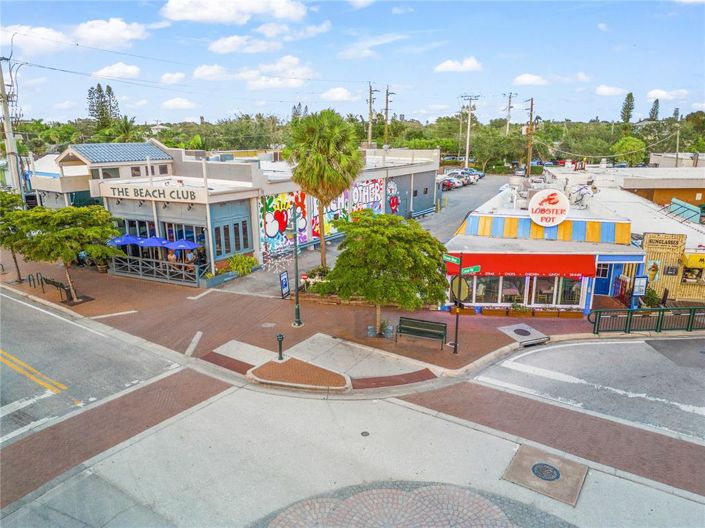 Image No.62-3 Bed Property for sale