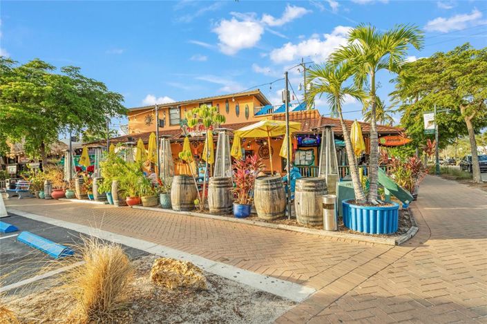 Image No.74-3 Bed Property for sale