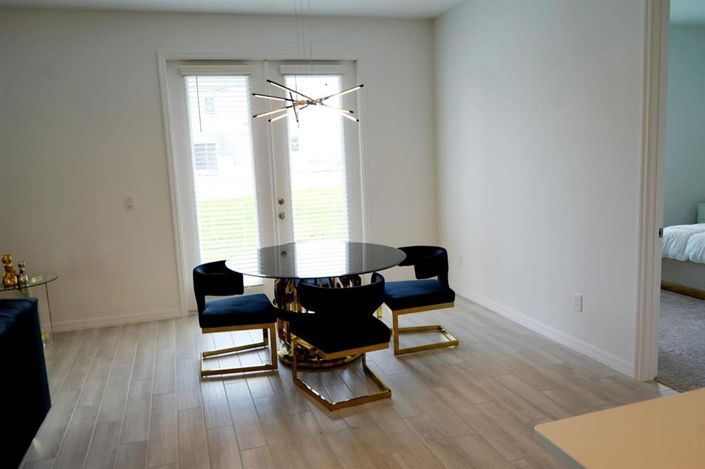 Image No.8-4 Bed Property for sale