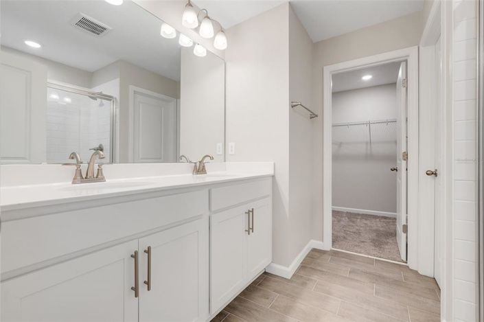 Image No.24-4 Bed Property for sale