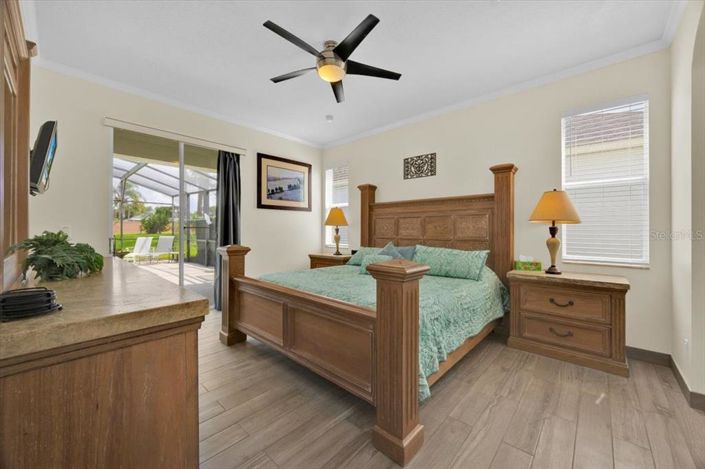 Image No.20-5 Bed Property for sale