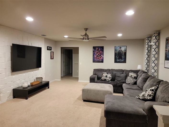 Image No.9-Propriété de 6 chambres à vendre à Kissimmee