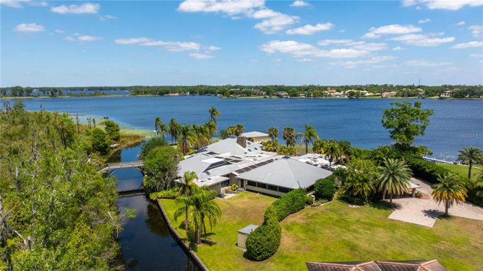 Image No.21-5 Bed Property for sale