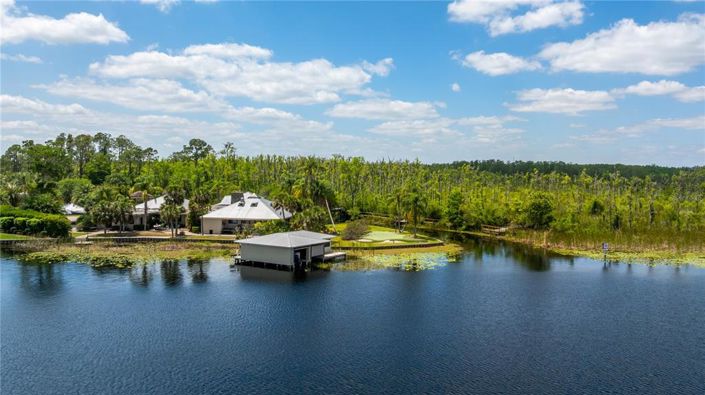 Image No.23-5 Bed Property for sale