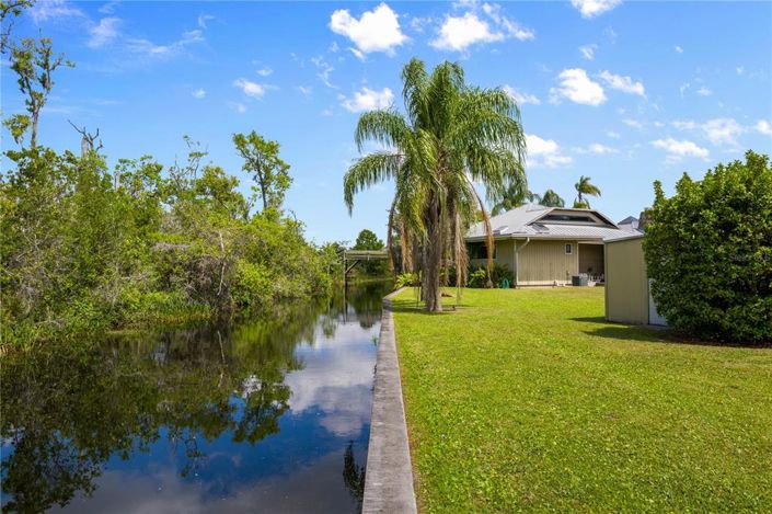 Image No.26-5 Bed Property for sale