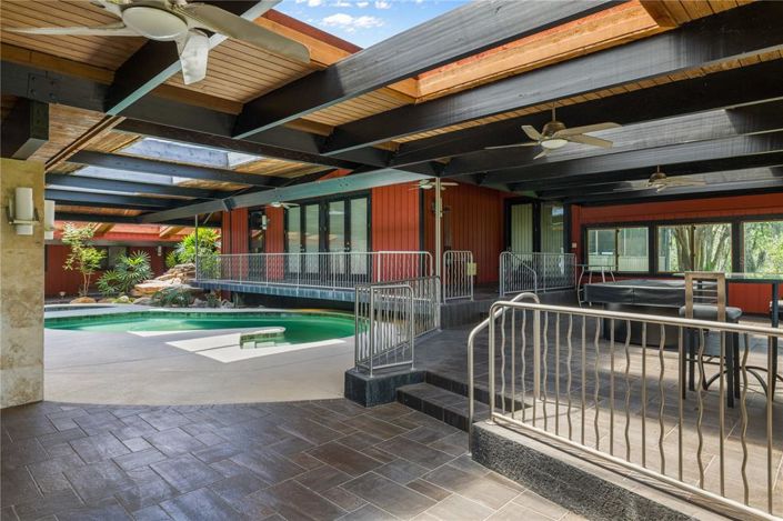 Image No.7-5 Bed Property for sale