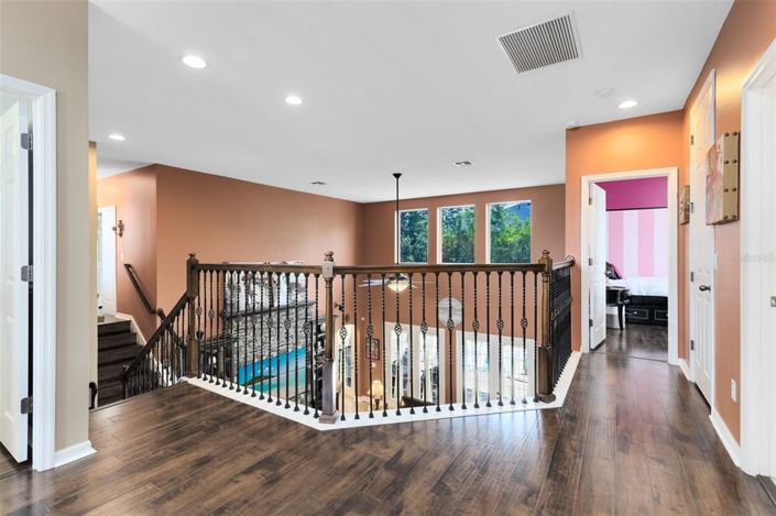 Image No.18-Propriété de 4 chambres à vendre à Orlando