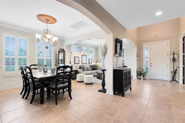 Image No.4-Propriété de 4 chambres à vendre à Orlando