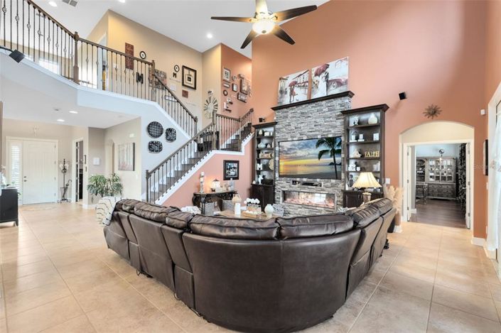 Image No.6-Propriété de 4 chambres à vendre à Orlando