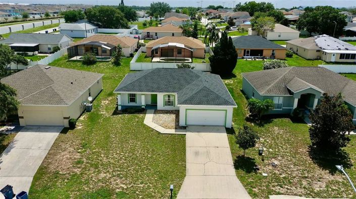 Image No.10-3 Bed Property for sale