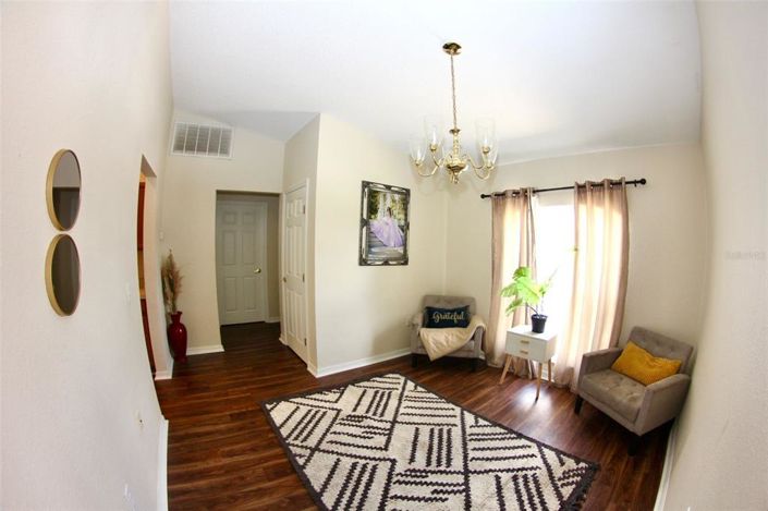 Image No.12-3 Bed Property for sale