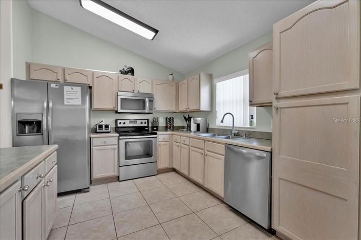 Image No.11-5 Bed Property for sale