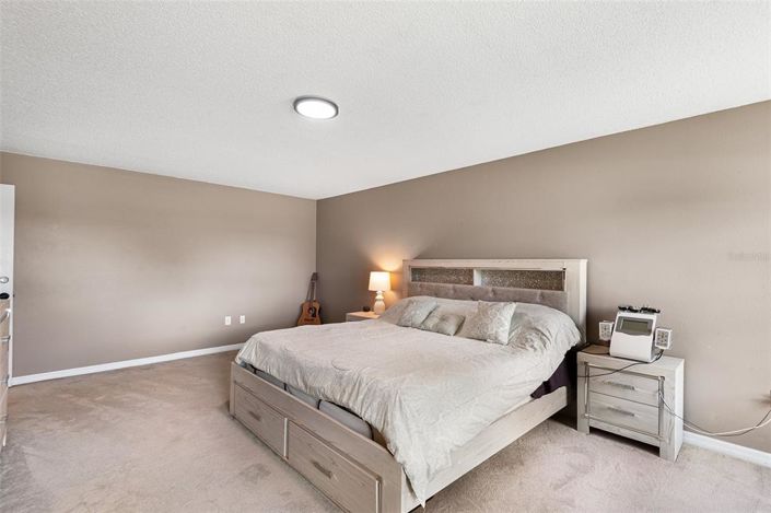 Image No.22-3 Bed Property for sale