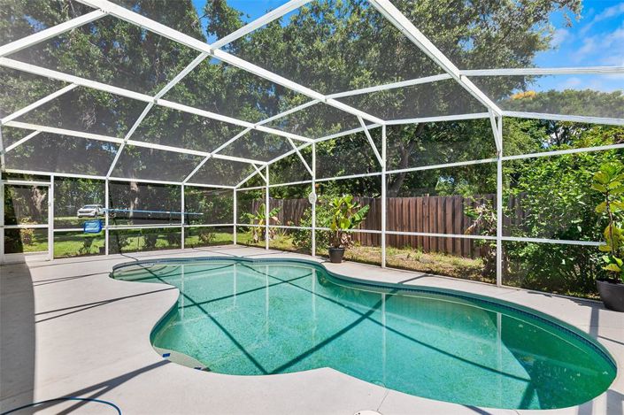 Image No.3-3 Bed Property for sale