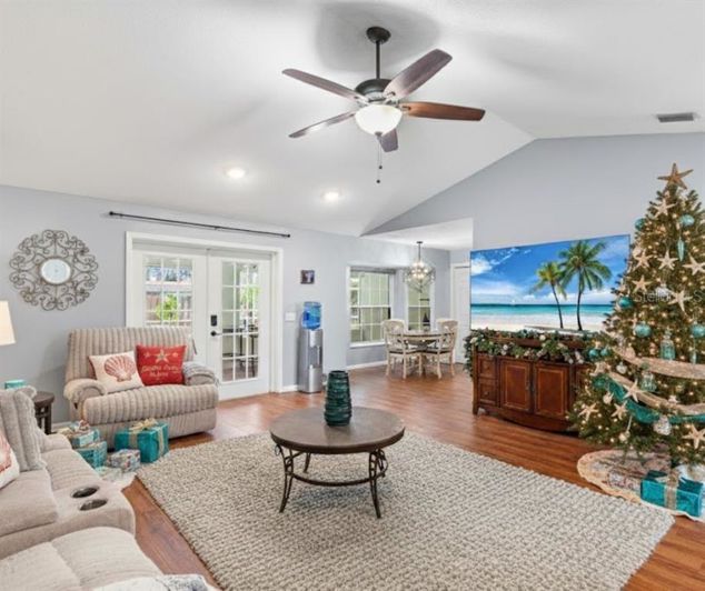 Image No.7-3 Bed Property for sale