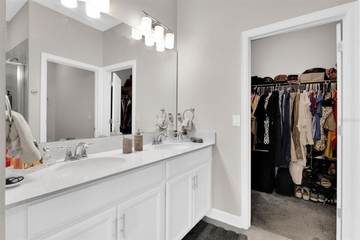 Image No.15-3 Bed Property for sale