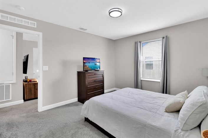 Image No.25-3 Bed Property for sale