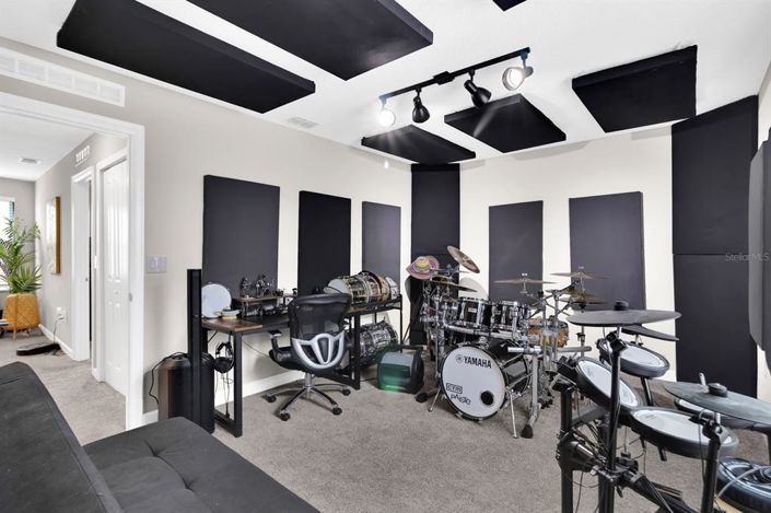 Image No.26-3 Bed Property for sale