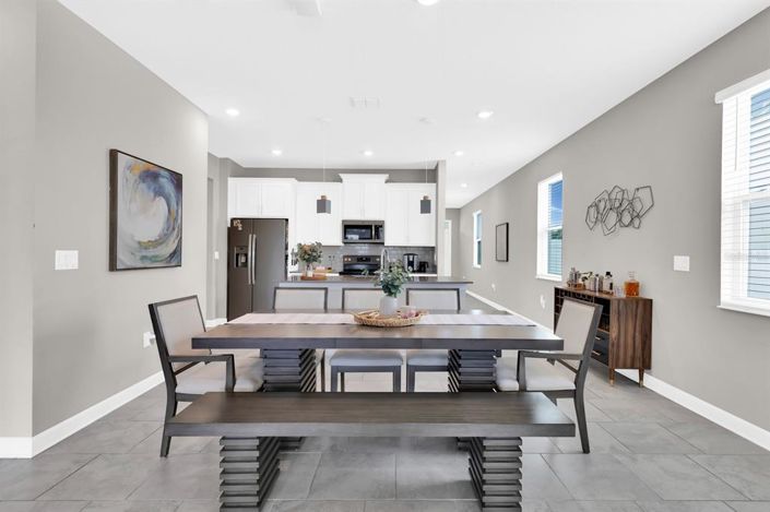 Image No.5-3 Bed Property for sale